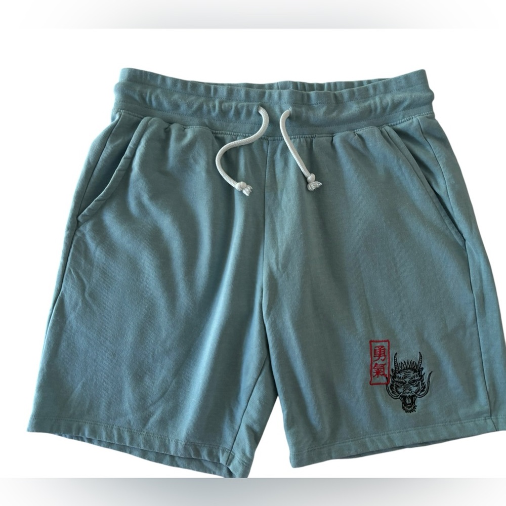 Blind Rooster- Graphic‎ Dragon Sweatshorts- XL- Like new!!!!